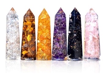 The Crystal Wand Set from Ever Vibes