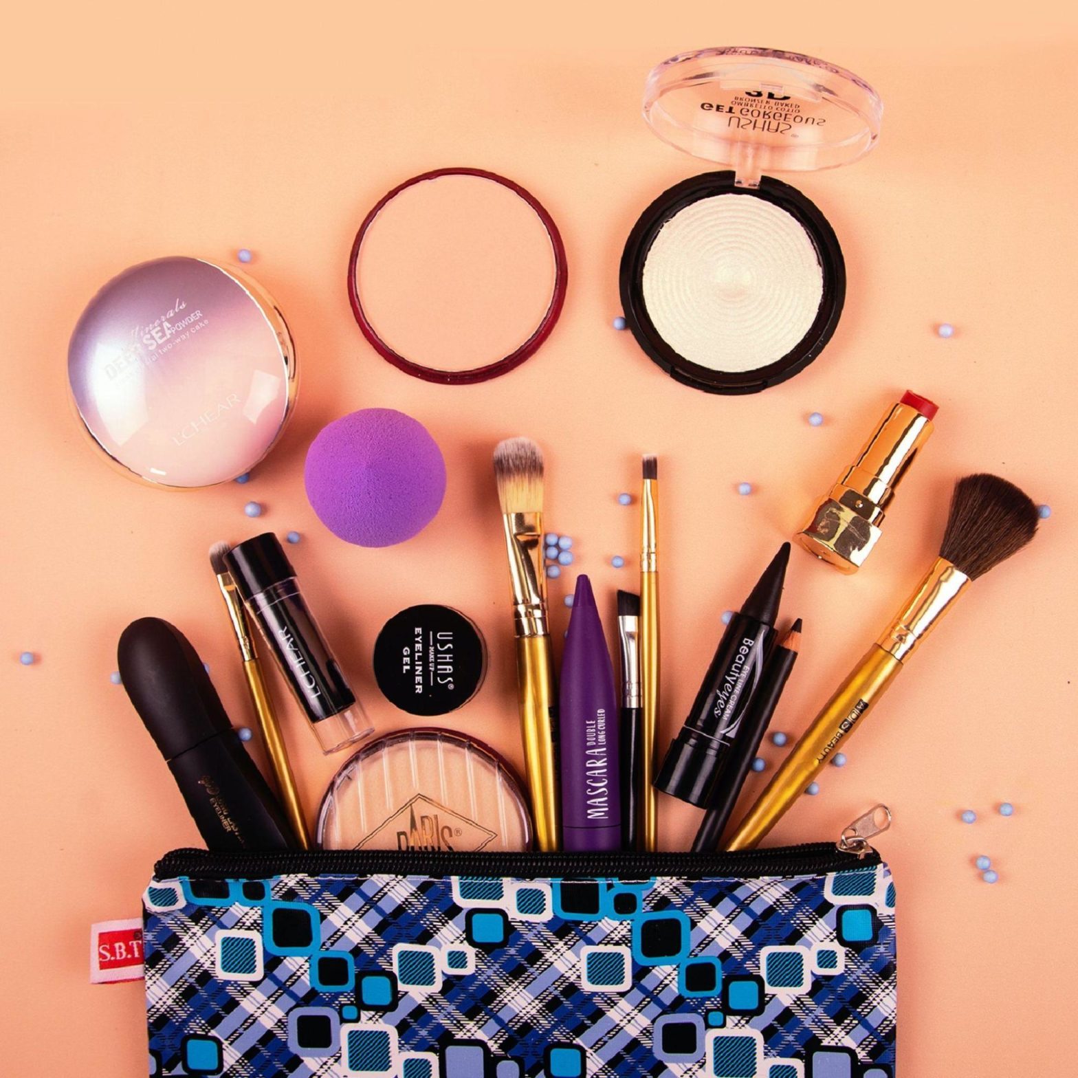 Last-Minute Buys: 6 Makeup Accessories to Your Christmas List - 21Ninety
