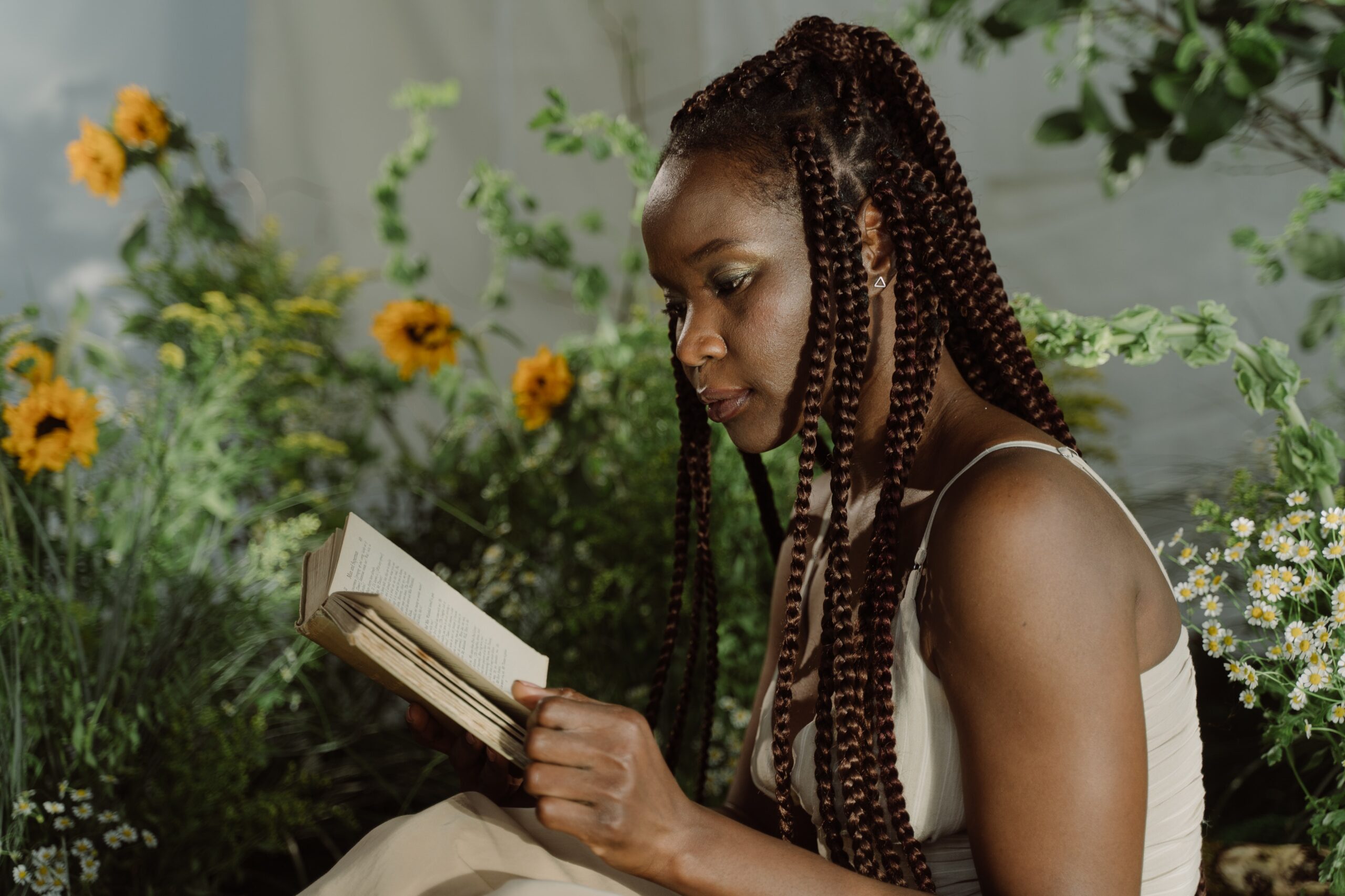 Memoirs by Black Women to Add To Your Bookshelf