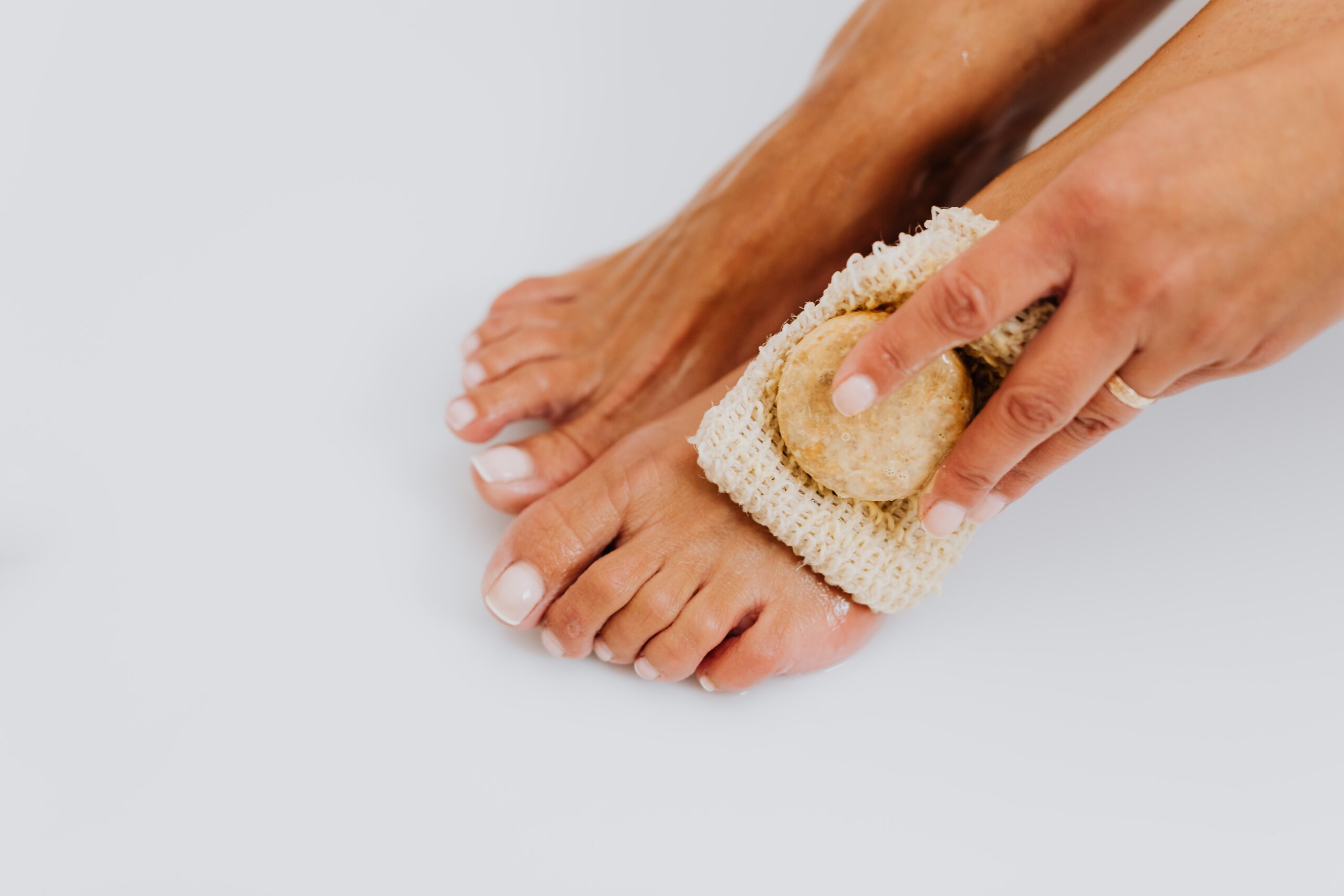 Home Essentials Manicure Pedicure Foot Scrubber Foot File Callus