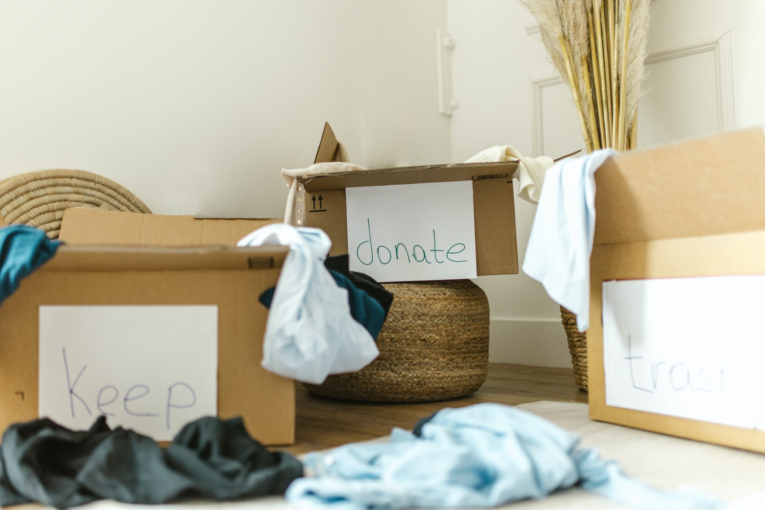 5 Rules to Follow When Decluttering Your Space for the Fall