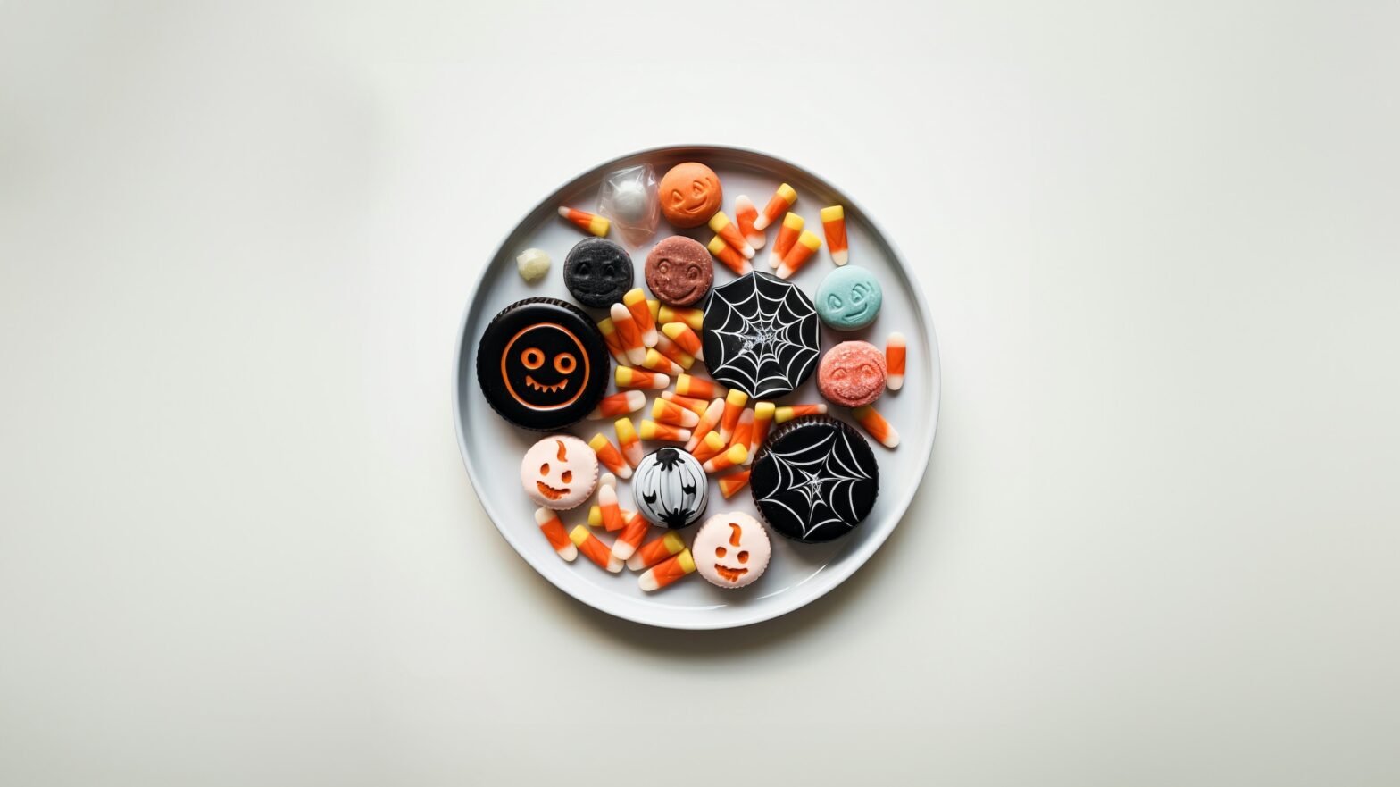 A plate of Halloween treats