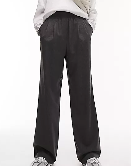 6 Pairs of Work-Ready Pants That Are as Comfortable as Sweatpants - 21Ninety