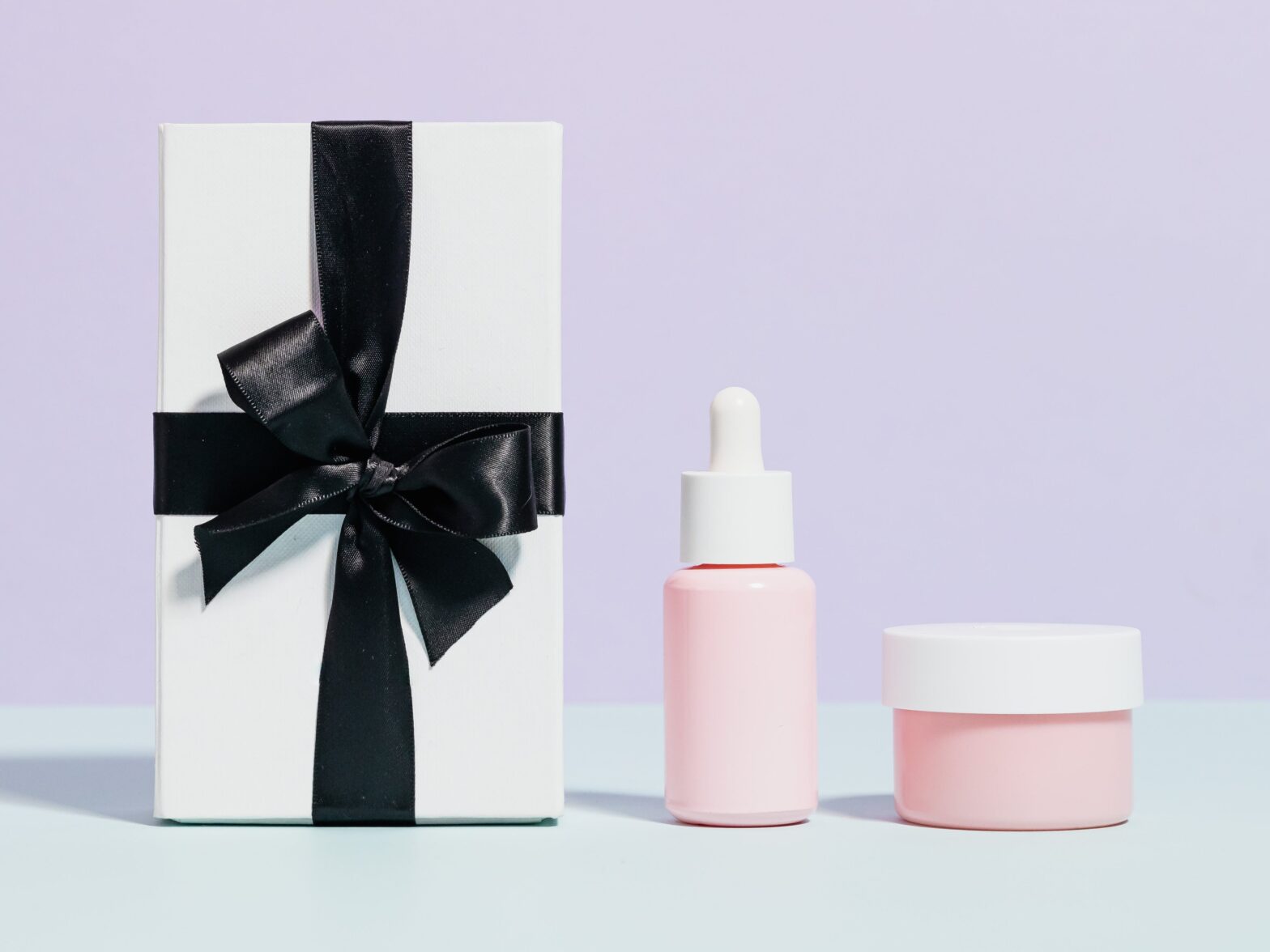 beauty-products-and-gift-box