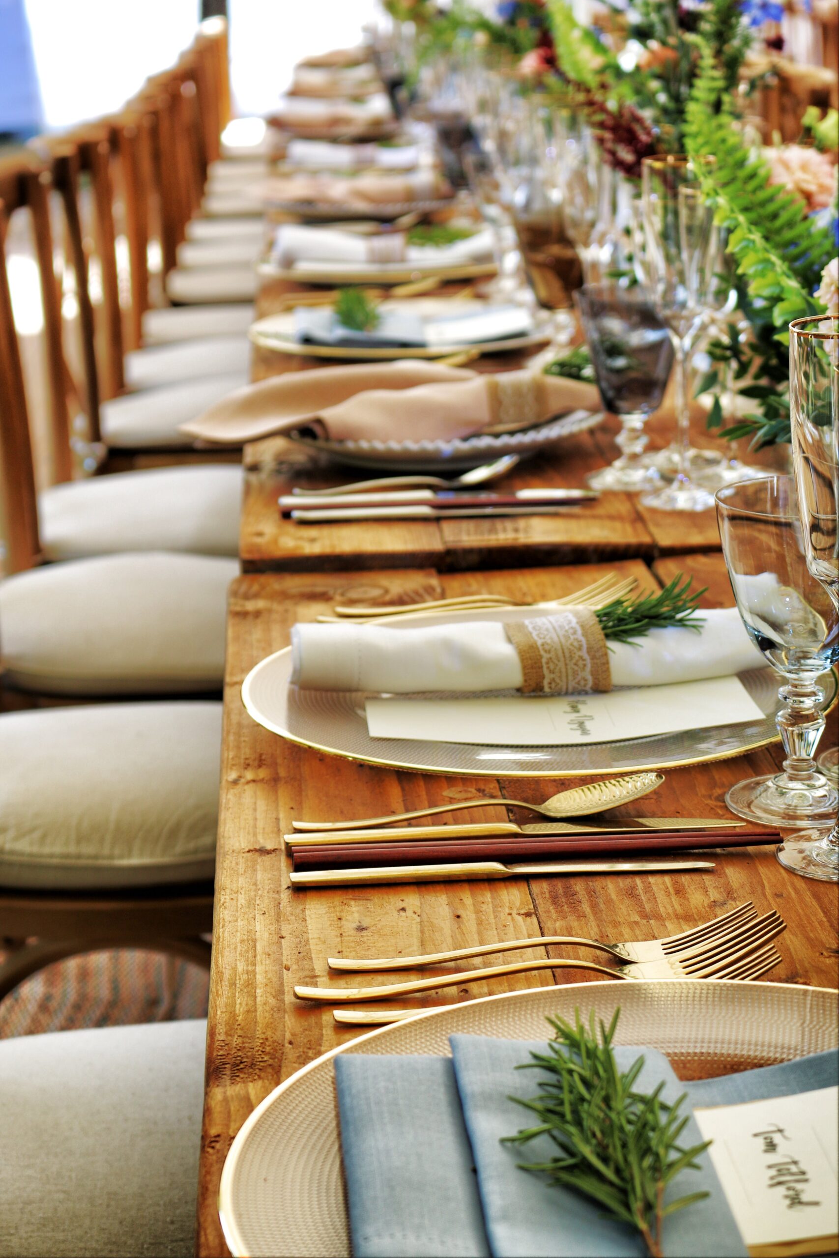 4 Ideas for a Perfect Tablescape This Holiday Season