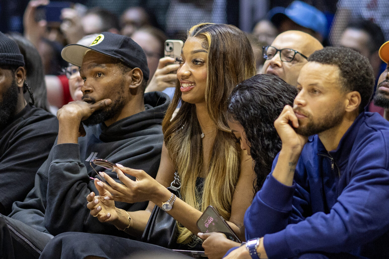 Does Kevin Durant Have a Girlfriend? Here's What We Know - 21Ninety
